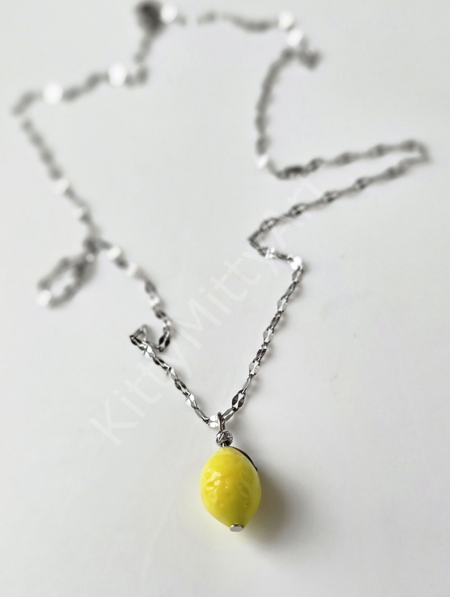 Limon Figür Çelik Kolye